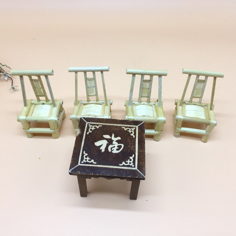 Creative and exquisite bamboo crafts health and safety degradable delicate children's toy table and chair set decoration