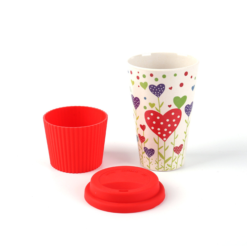 Health and environmental friendly biodegradable coffee cup with silicone cover resistant bamboo fiber mug