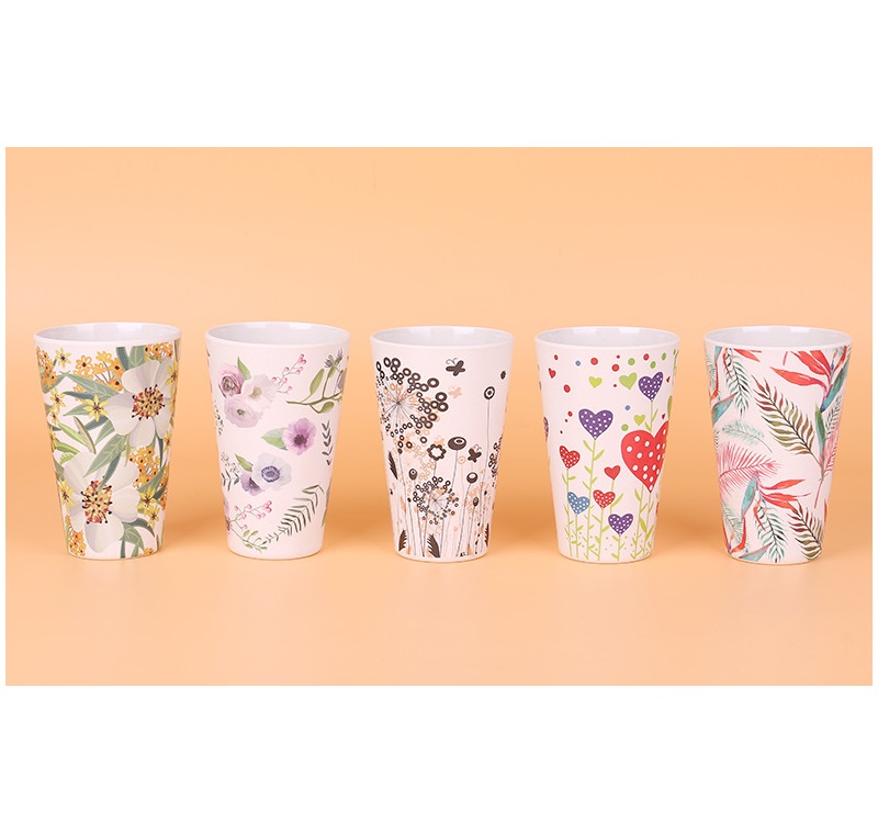 Bamboo fiber creative pattern coffee cup thickened silica gel cover anti ironing with cover water cup